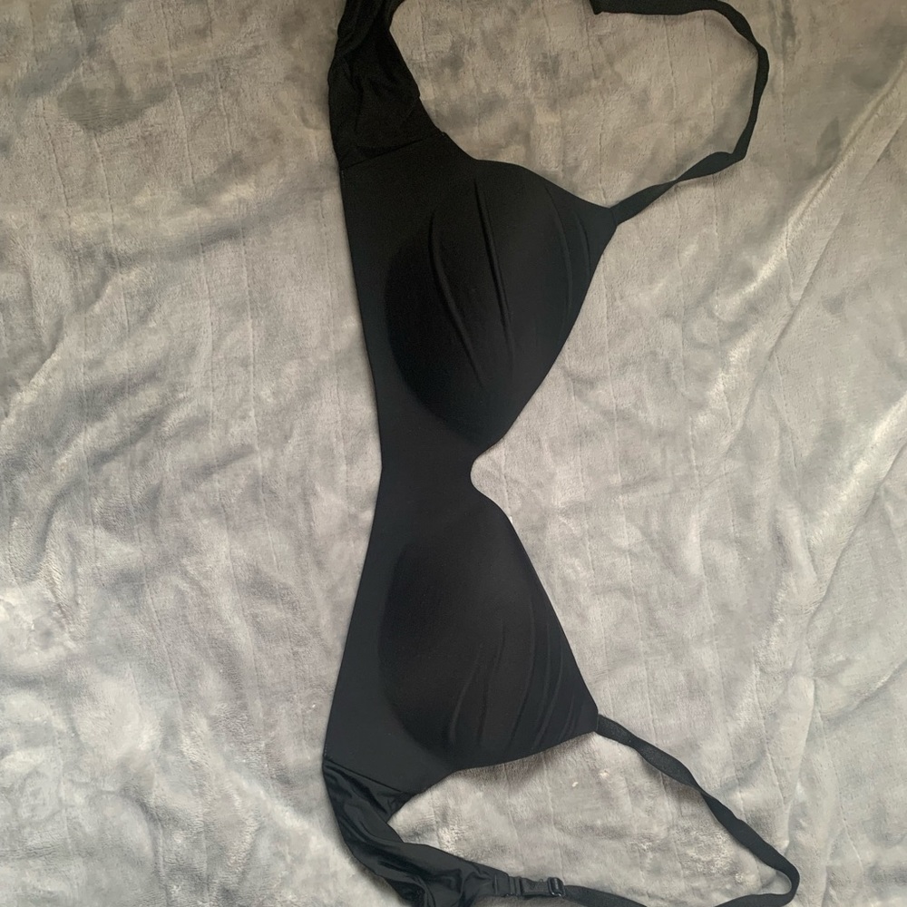 VICTORIA’s SECRETE BRA